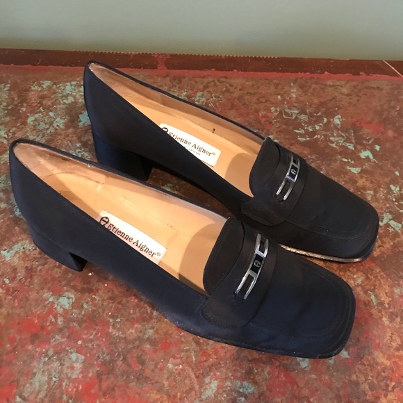 Etienne Aigner Shoes - Etienne Aigner Pair of Womans Black Shoes Size 9